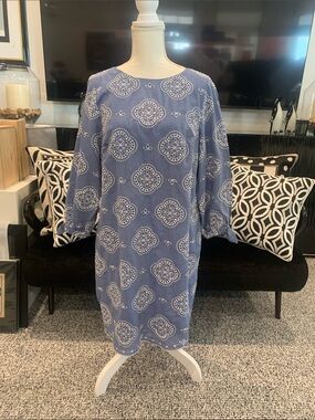 NWT. Talbots Blue Printed Long-Sleeve Shift Dress. 12p